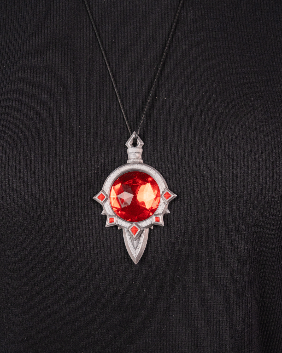 Demonic Skull Pendant Necklace – 3D Printed Gothic Fantasy Jewelry with Red Gem